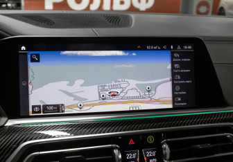 Подержанный автомобиль BMW X6 2020 года (19 фото)