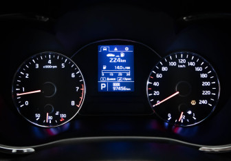 Подержанный автомобиль Kia Cerato Coupe 2013 года (10 фото)