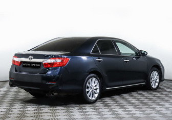 Подержанный автомобиль Toyota Camry Sedan 2014 года (5 фото)