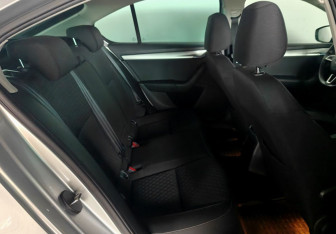 Подержанный автомобиль Skoda Octavia Liftback 2017 года (16 фото)