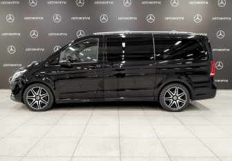 Подержанный автомобиль Mercedes-Benz Vito 2019 года (8 фото)