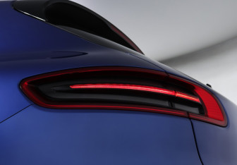 Подержанный автомобиль Porsche Macan 2015 года (25 фото)