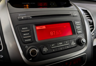 Подержанный автомобиль Kia Sorento 2017 года (26 фото)