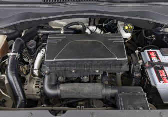 Подержанный автомобиль Москвич 3 2023 года (9 фото)