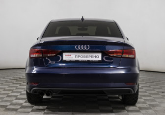 Подержанный автомобиль Audi A3 Sedan 2019 года (6 фото)