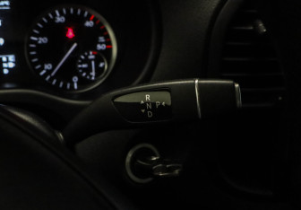 Подержанный автомобиль Mercedes-Benz Vito 2016 года (12 фото)