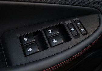 Подержанный автомобиль Changan UNI-T 2024 года (21 фото)