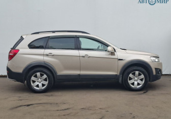 Подержанный автомобиль Chevrolet Captiva 2013 года (4 фото)