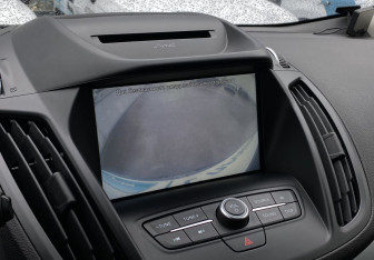 Подержанный автомобиль Ford Kuga 2019 года (16 фото)