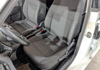 Подержанный автомобиль Skoda Rapid Liftback 2021 года (20 фото)