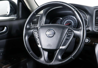 Подержанный автомобиль Nissan Teana 2013 года (12 фото)