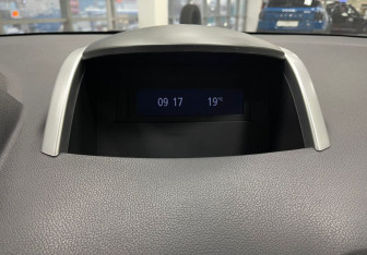 Подержанный автомобиль Renault Koleos 2012 года (14 фото)