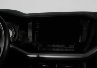 Подержанный автомобиль Volkswagen Touareg 2019 года (15 фото)