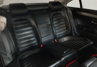 Подержанный автомобиль Volkswagen Passat CC 2008 года (19 фото)