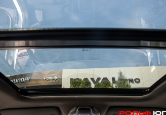 Подержанный автомобиль Geely Coolray 2024 года (11 фото)