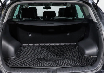 Подержанный автомобиль Hyundai Tucson 2017 года (11 фото)