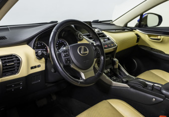 Подержанный автомобиль Lexus NX 2015 года (10 фото)