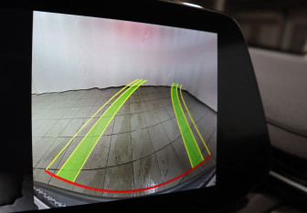 Подержанный автомобиль JAC JS6 2023 года (22 фото)