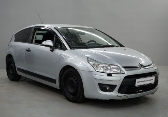 Подержанный автомобиль Citroen C4 Hatchback 2008 года (3 фото)