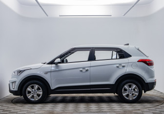 Подержанный автомобиль Hyundai Creta 2017 года (8 фото)