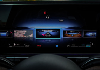 Подержанный автомобиль Mercedes-Benz GLE 2023 года (25 фото)