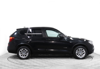 Подержанный автомобиль BMW X3 2016 года (4 фото)