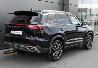 Подержанный автомобиль Chery Tiggo 8 Pro Plug-in Hybrid 2023 года (5 фото)