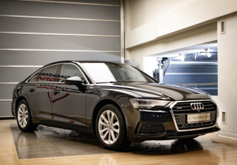 Подержанный автомобиль Audi A6 Sedan 2019 года (3 фото)