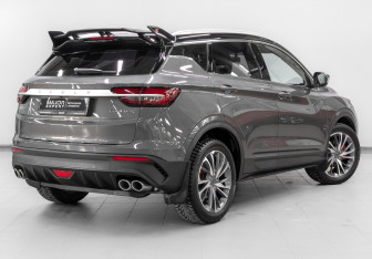 Подержанный автомобиль Geely Coolray 2024 года (5 фото)
