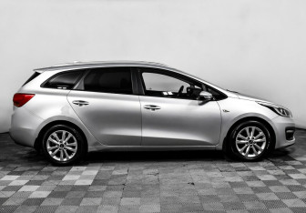 Подержанный автомобиль Kia Ceed Wagon 2017 года (4 фото)