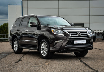 Подержанный автомобиль Lexus GX 2018 года (3 фото)