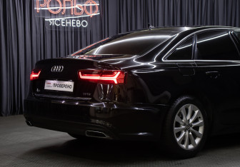 Подержанный автомобиль Audi A6 Sedan 2018 года (23 фото)