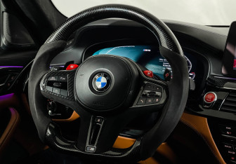 Подержанный автомобиль BMW M5 Sedan 2019 года (15 фото)