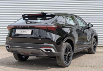 Новый Omoda C5 2025 (2 фото)