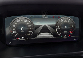 Подержанный автомобиль Land Rover Defender Suv 2021 года (16 фото)