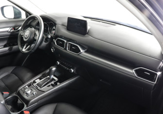 Подержанный автомобиль Mazda CX-5 2021 года (10 фото)
