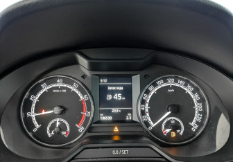 Подержанный автомобиль Skoda Octavia Liftback 2019 года (16 фото)