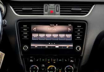 Подержанный автомобиль Skoda Octavia Liftback 2019 года (15 фото)