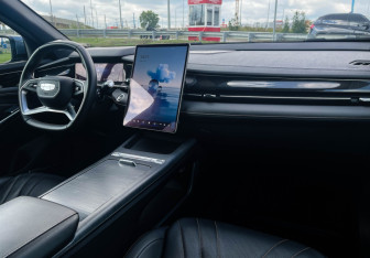 Подержанный автомобиль Geely Preface 2024 года (9 фото)