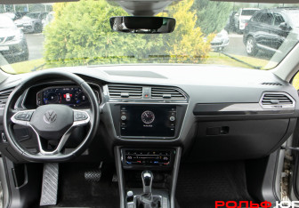 Подержанный автомобиль Volkswagen Tiguan 2021 года (9 фото)