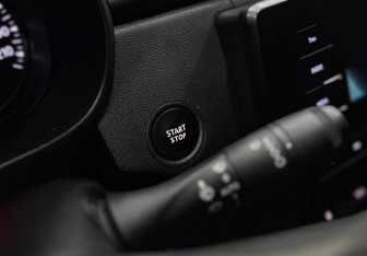 Подержанный автомобиль Renault Arkana 2019 года (18 фото)