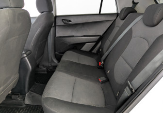 Подержанный автомобиль Hyundai Creta 2018 года (18 фото)