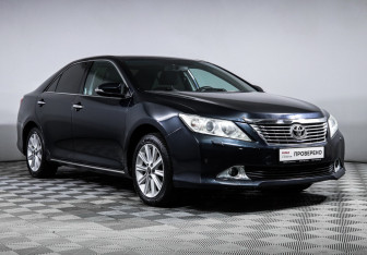Подержанный автомобиль Toyota Camry Sedan 2012 года (3 фото)