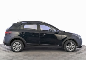 Подержанный автомобиль Kia Rio Hatchback 2021 года (4 фото)