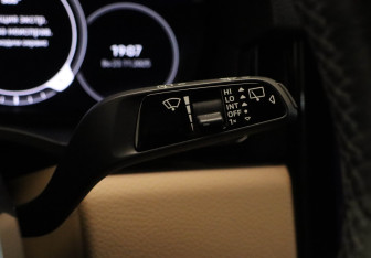 Подержанный автомобиль Porsche Cayenne 2021 года (14 фото)