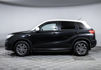 Подержанный автомобиль Suzuki Vitara 2016 года (8 фото)