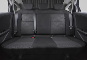 Подержанный автомобиль Nissan Almera Sedan 2018 года (15 фото)