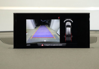 Подержанный автомобиль Audi Q7 2017 года (19 фото)