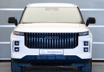 Подержанный автомобиль Jaecoo J7 2025 года (2 фото)