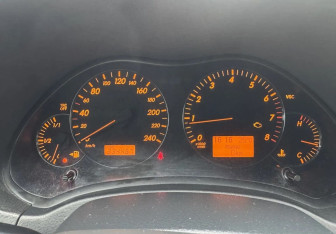 Подержанный автомобиль Toyota Avensis Sedan 2008 года (12 фото)